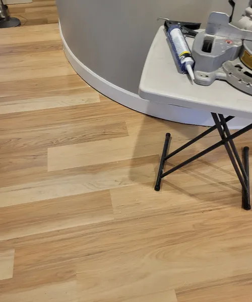Floor and Step Installation in Lake Stevens 